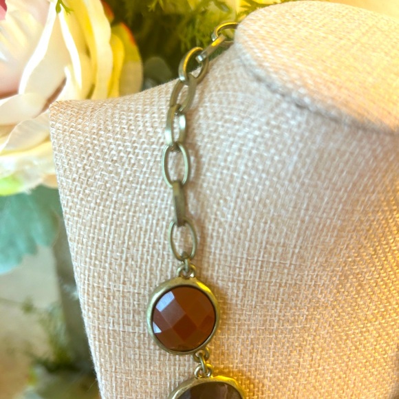 Multicolored Fashion Necklace - Picture 3 of 3